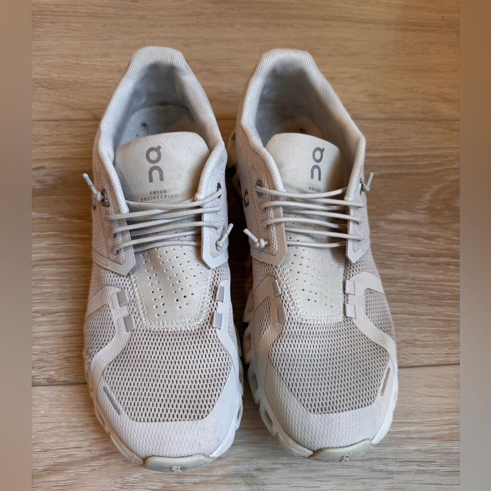 On cloud color pearl